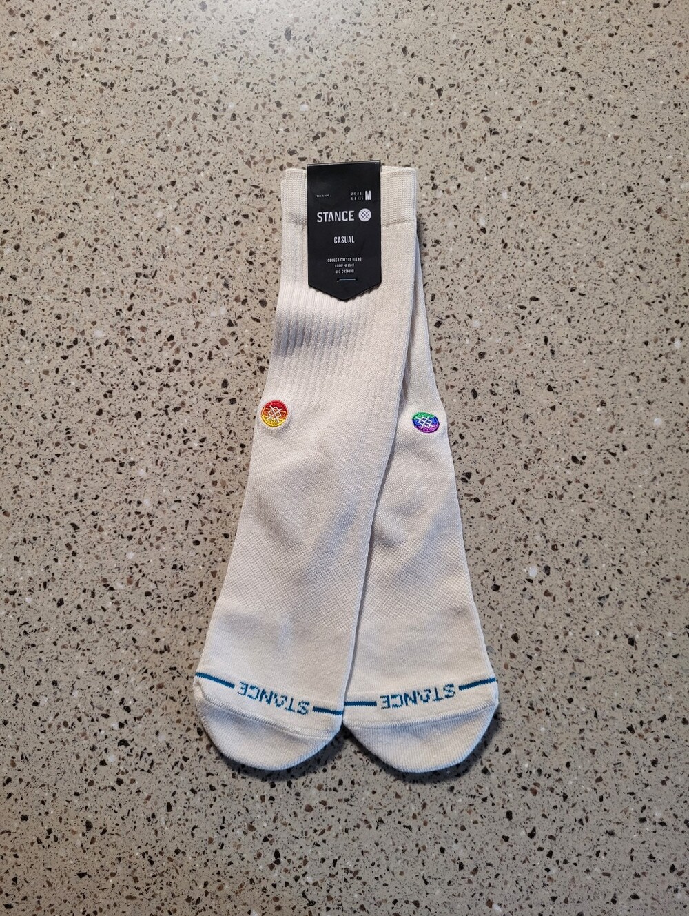 Stance Casual Crew Sock Medium Love Crew Off White Mens 6-8.5 Womens 8-10.5